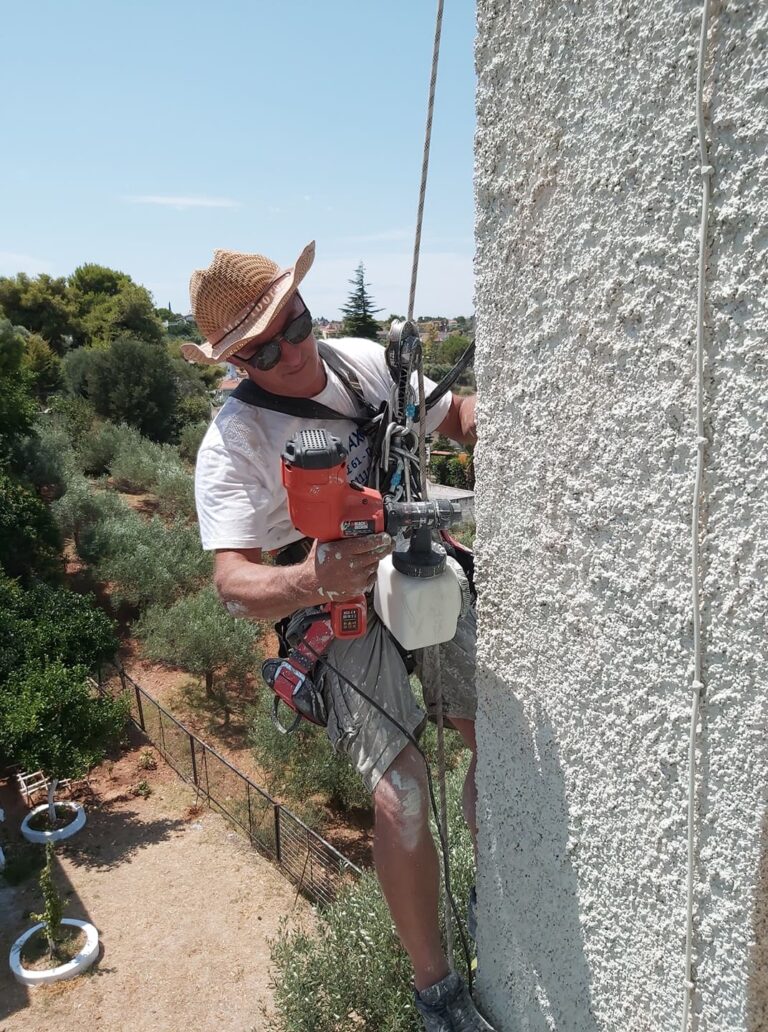 σωβάτισμα και βαψιμο κολωνας κτιριου